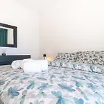 Residenza Elena * Como